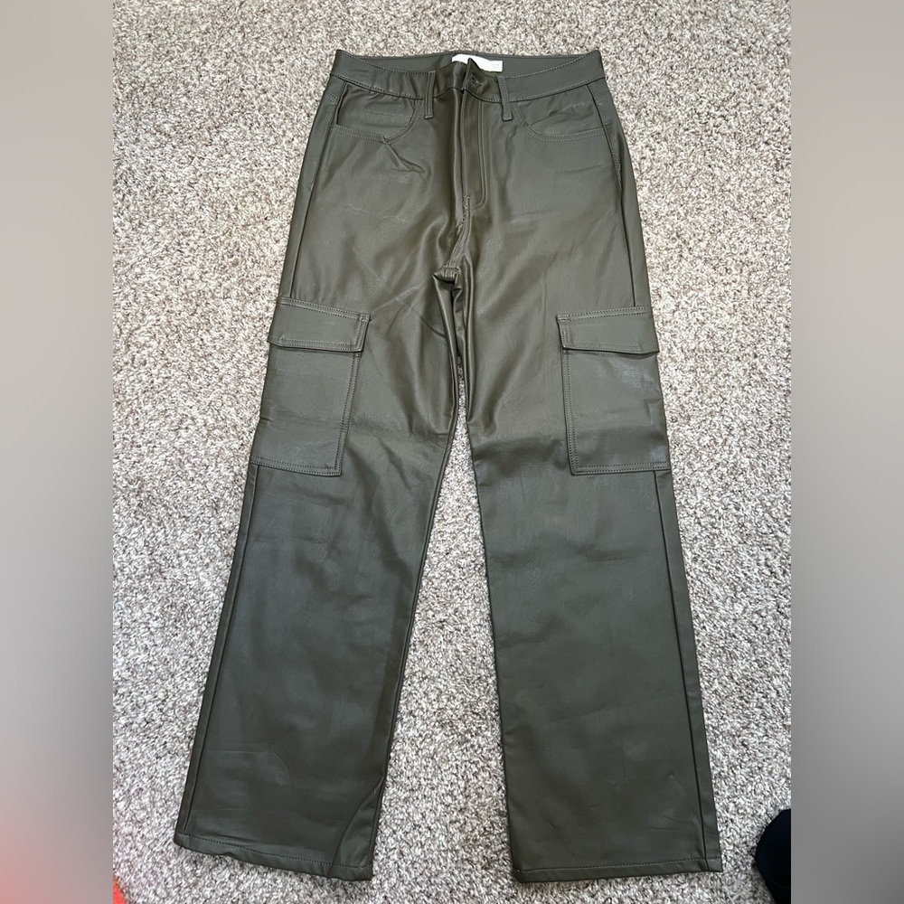 NWOT Women’s Dark Green Cargo Faux Leather Pants